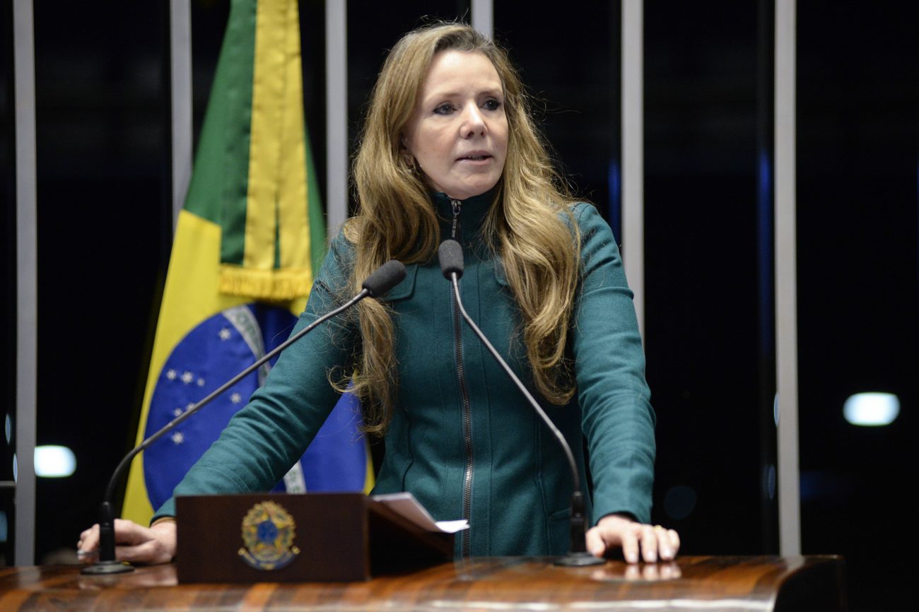 Saiba quem são os senadores que decidiram dar R$ 1,6 bi para Coca e Ambev