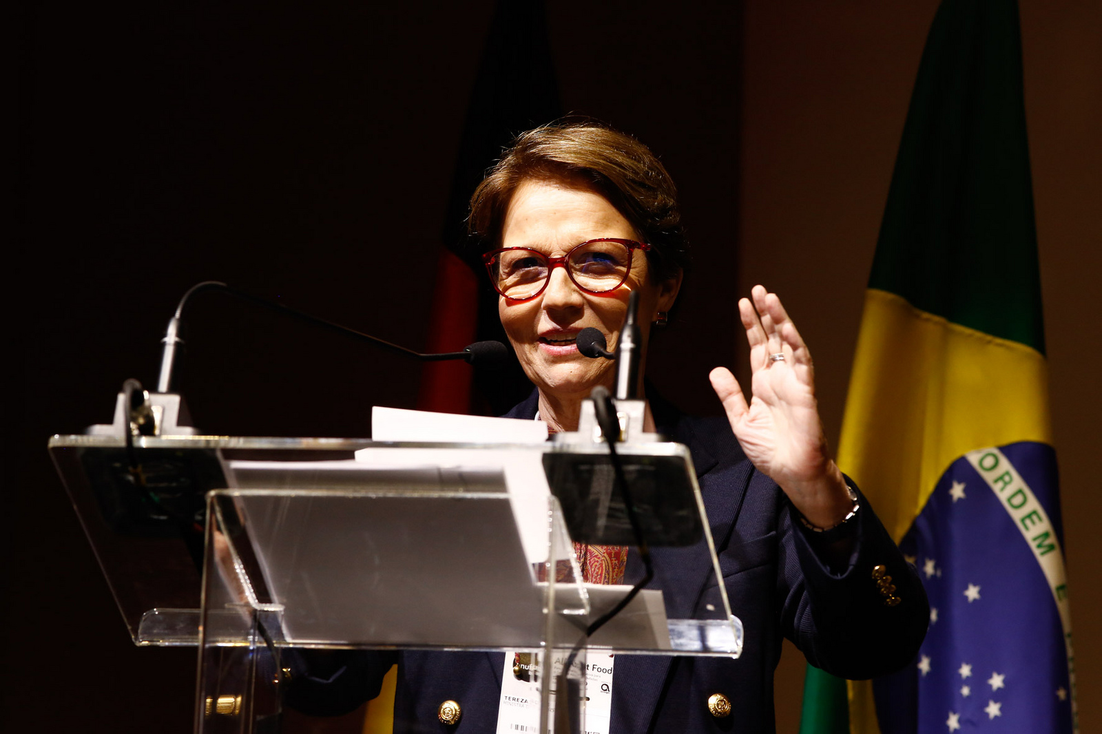 Para ministra da Agricultura, segurança alimentar se resolve com livre comércio