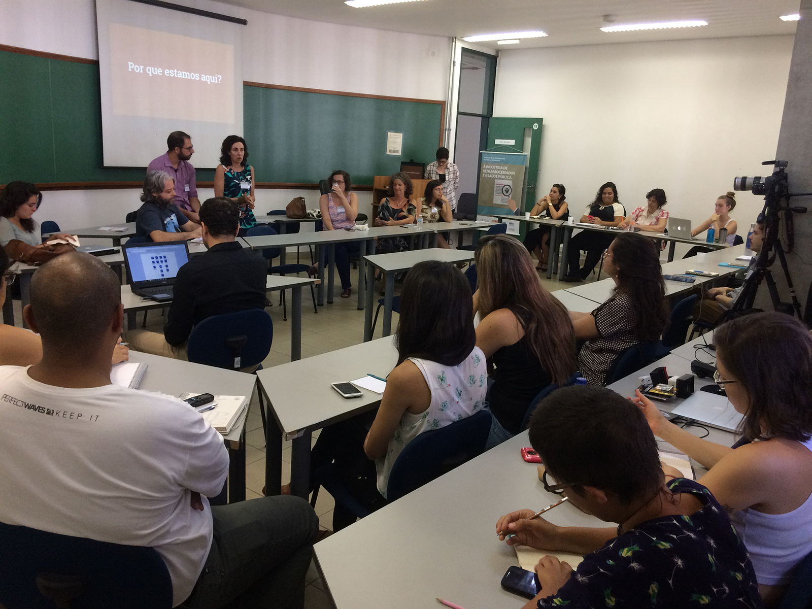 Oficina discute como aprimorar a cobertura jornalística sobre alimentação